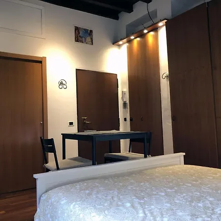 Brera Mini Studio - Duomo - Castello Sforzesco - Lanza Metro M2 Apartman *